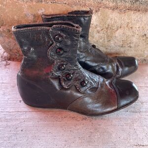 Incredible Child’s Black Leather Victorian Edwardian Button High Shoes Boots 5.5